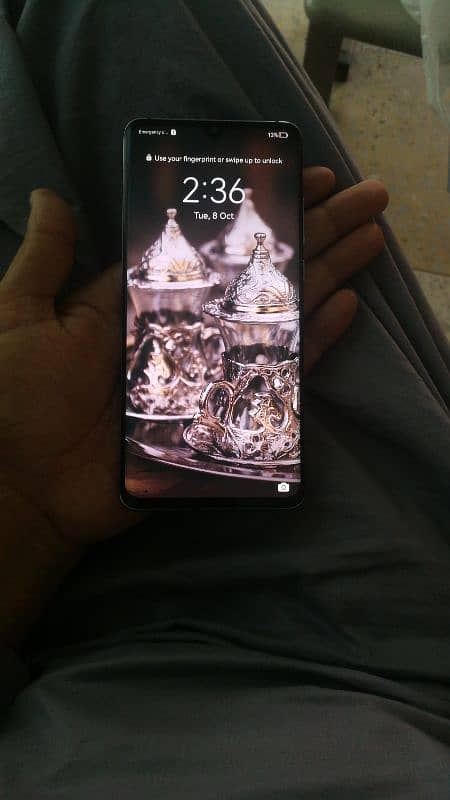 Huawei P30 Pro 8. . 128 0