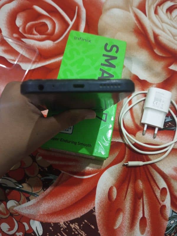 infinix smart 7 new phone 8month waranti available 4+3/64 2