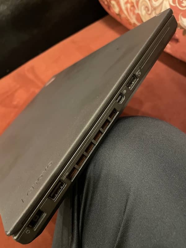 Lenovo thinkpad T460 i5 6th Gen touchscreen 5