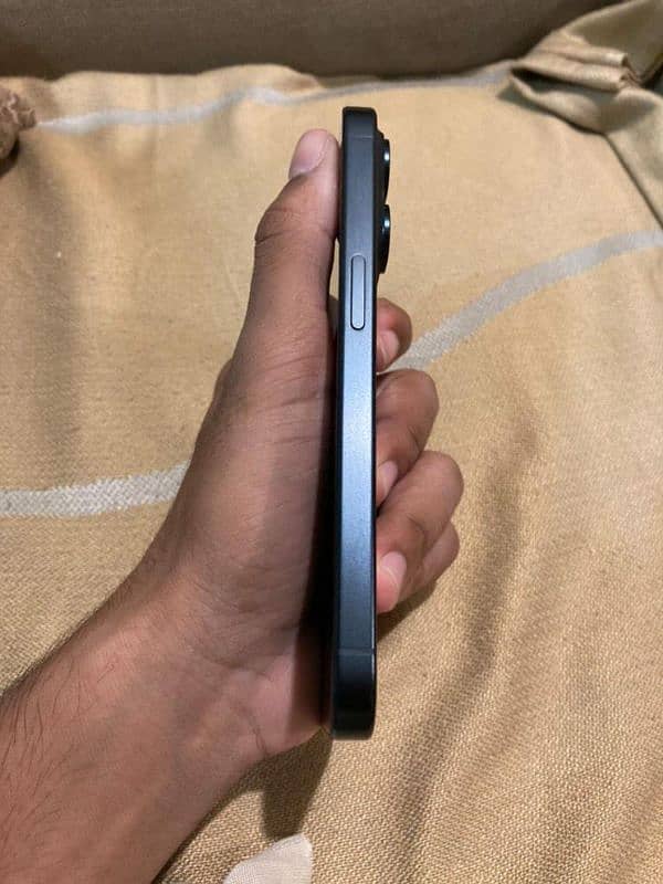 iPhone 15 pro non pta 3