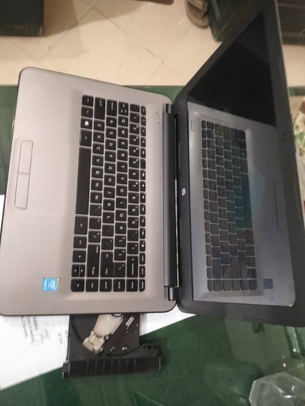 Laptop 2