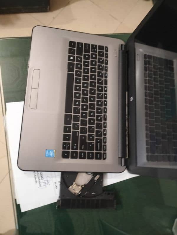 Laptop 3