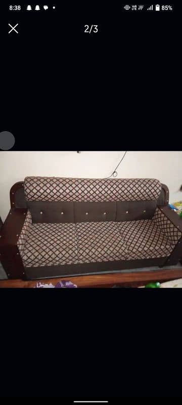 sofa set 3+1+1 and it's good condition 2