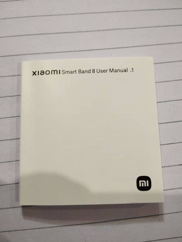 Mi band 8 2024 7 month used minnor sctracth 2