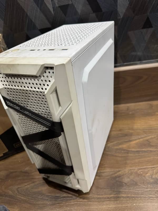 Gaming PC Casing 3