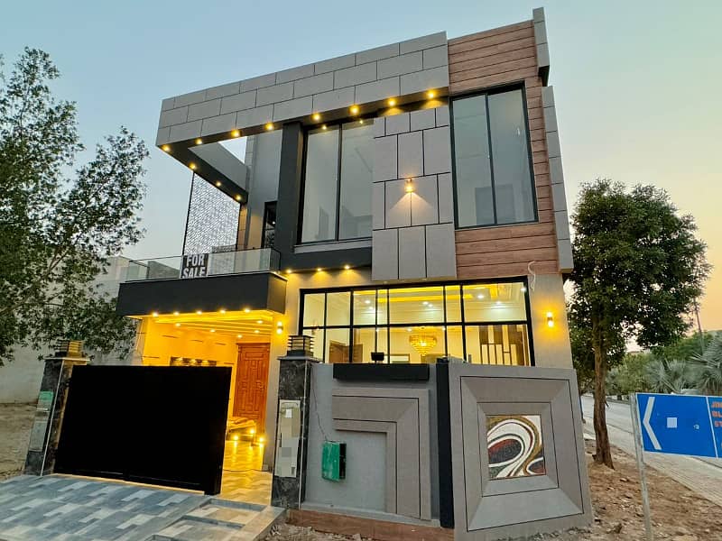 Five Marla Non-Furnished Brand New Corner House For Sale In Bahria Town, Lahore. 19