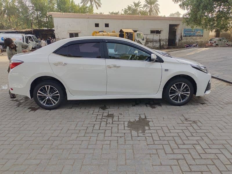 Toyota Corolla Altis 2019 11