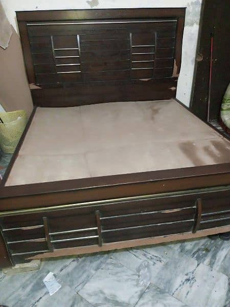 heavy bed with side tables 2