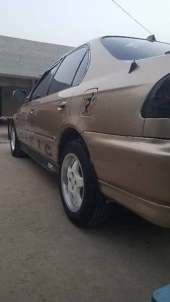 Honda Civic EXi 1997 13