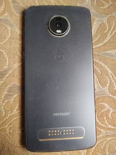 moto z4 0