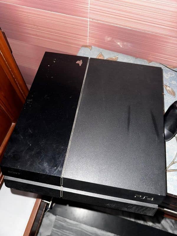 Ps4 consoles 2