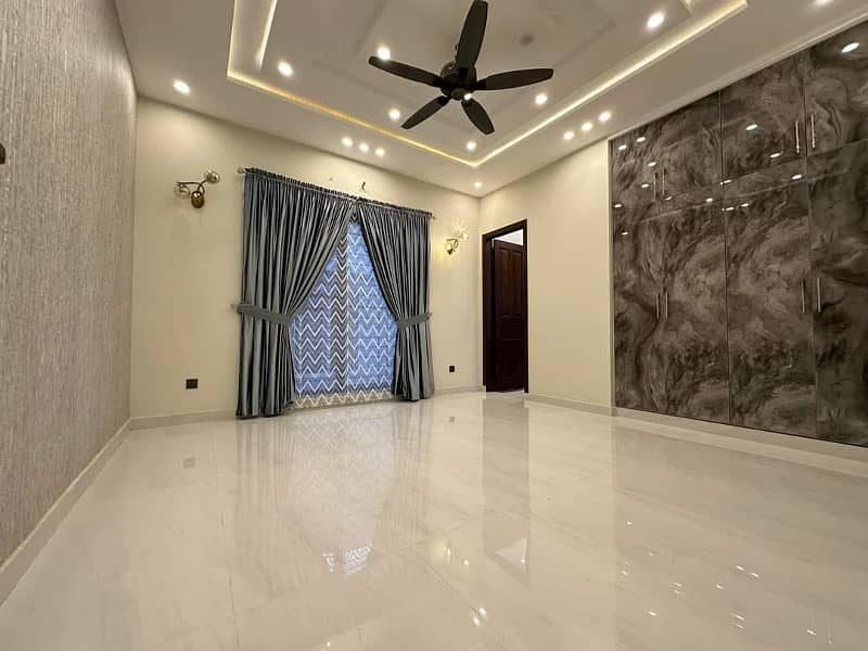 Ten Marla Non-Furnished Brand New Luxurious House For Sale In Bahria Town, Lahore. 13