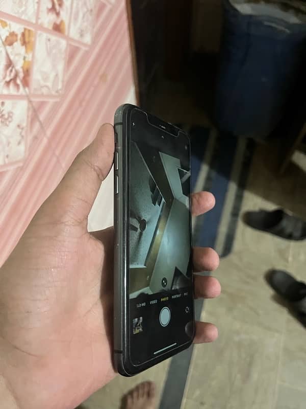 iPhone 11jv 256 gb exchange possible 3