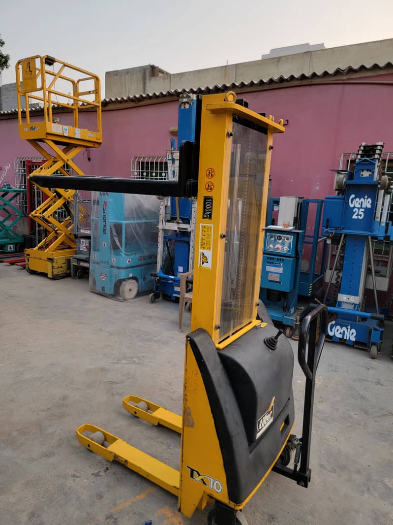 PRAMAC 1 Ton Semi Electric Pallet Stacker Lifter forklift for Sale 8