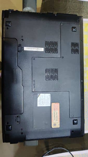 Lenovo B570e in good condition 5