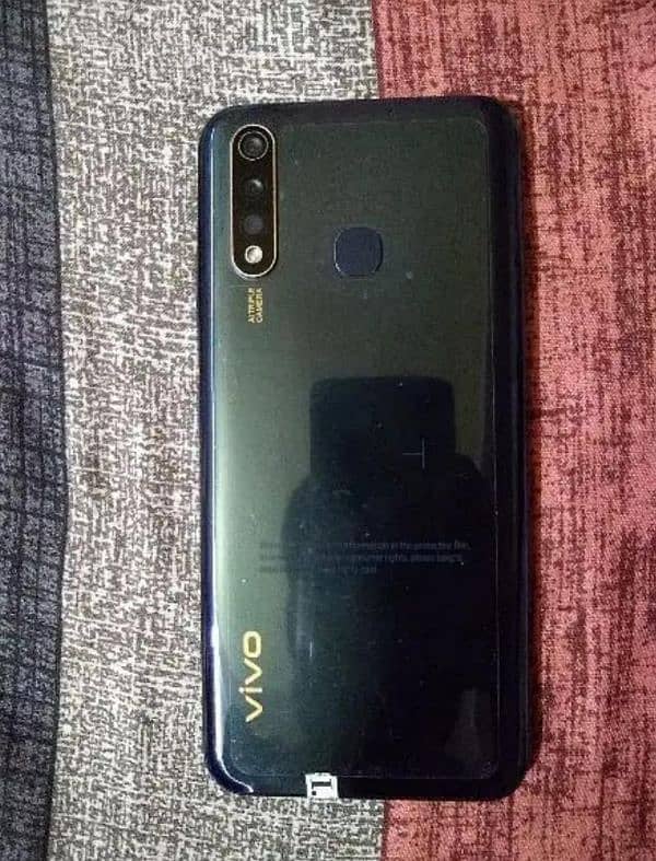 Vivo y19 1