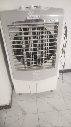 Ice Air cooler look like new lekin ise ke motor change ho ge