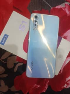 vivo s1