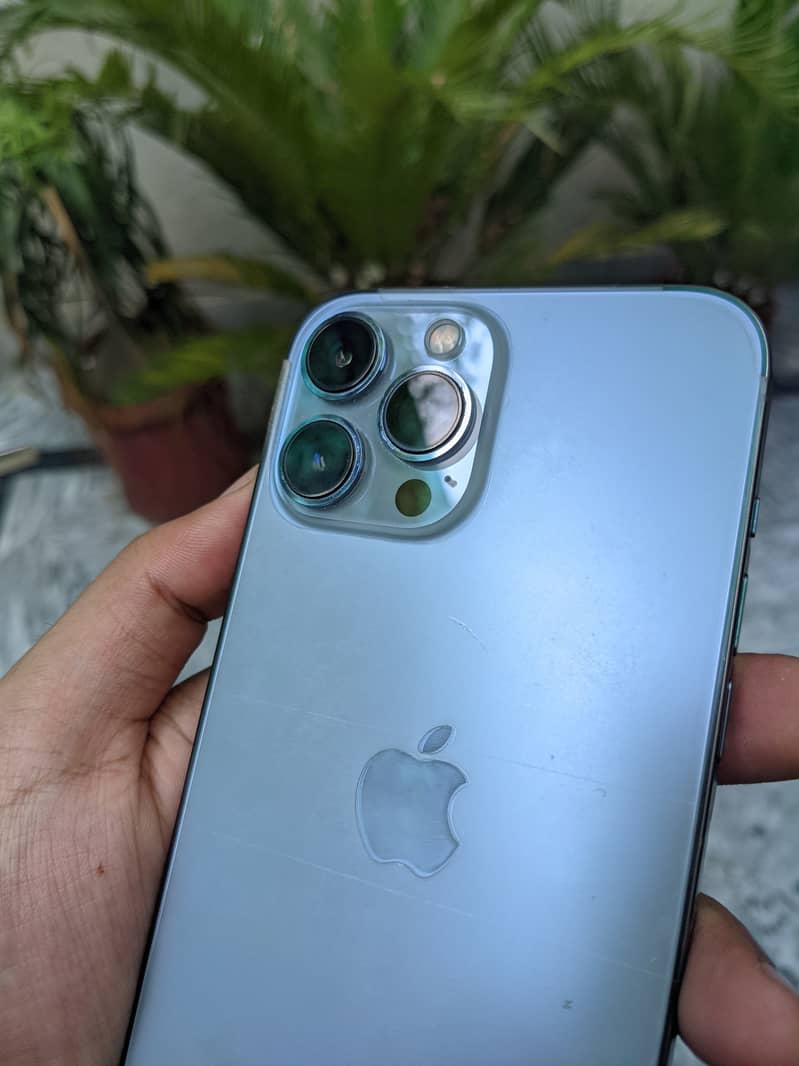 iPhone 13 Pro max 128GB Factory Unlock 4