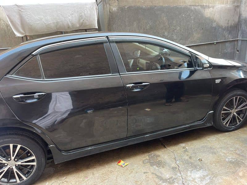 Toyota Corolla Altis 2019 5