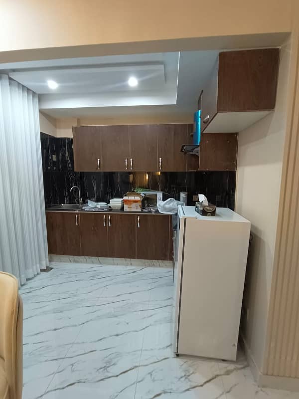 One Bed Luxurious Furnished Brand New Apartment For Sale In Bahria Town, Lahore. 6