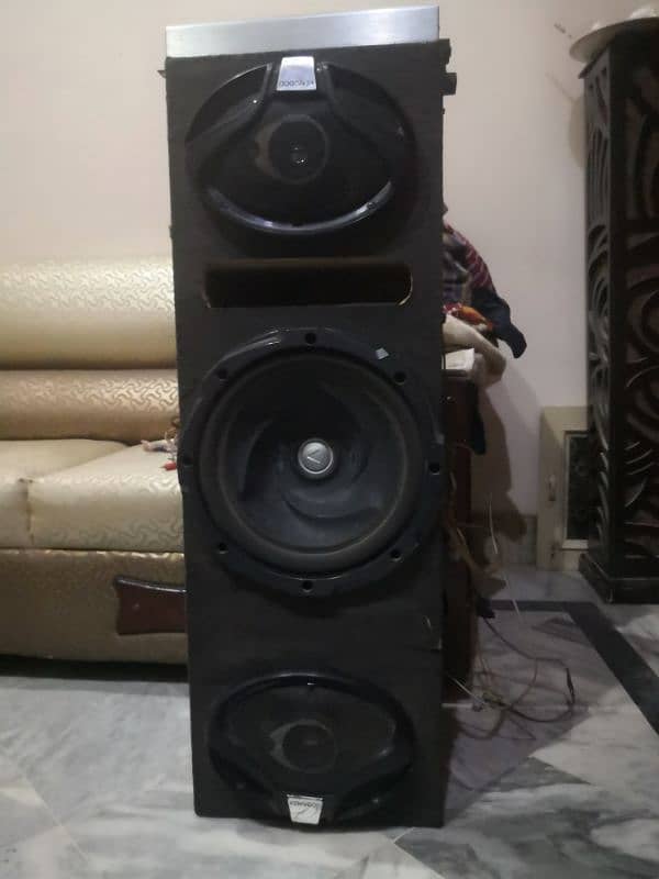 Kenwood spekar boofer base ampli fair max 4000 watts 1