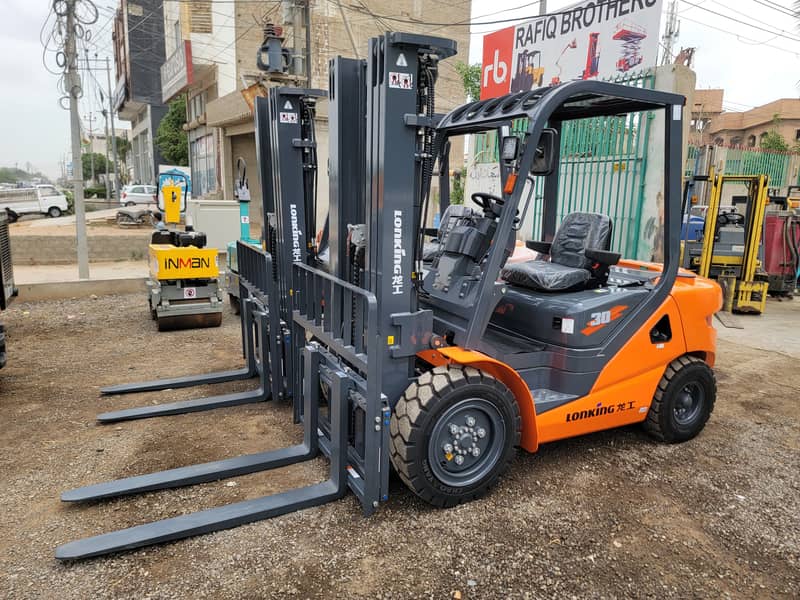 3 Ton Brand New Forklifts Lifters for Sale in Karachi, All Pakistan De 1