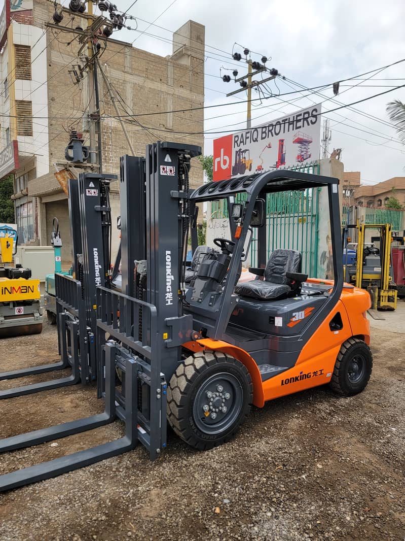 3 Ton Brand New Forklifts Lifters for Sale in Karachi, All Pakistan De 4