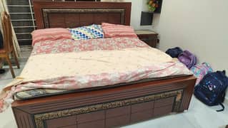 bed set with side tables and dressing for sale 0