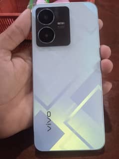 Vivo y22 4+4/64 with box and charger WhatsApp and call 0