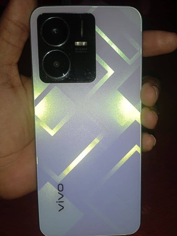 Vivo y22 4+4/64 with box and charger WhatsApp and call 3