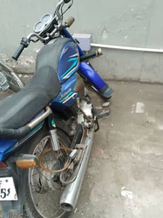 yamaha junoon 100 CC