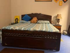 Used King sized bed for sale 0