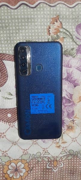 Tecno camon 17 8