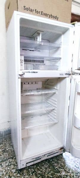 Dawlance Fridge For Urgent Sale 5