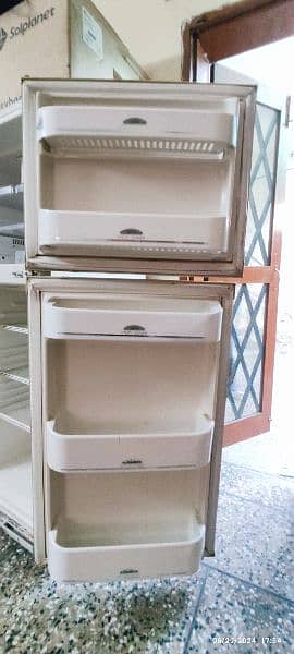 Dawlance Fridge For Urgent Sale 6