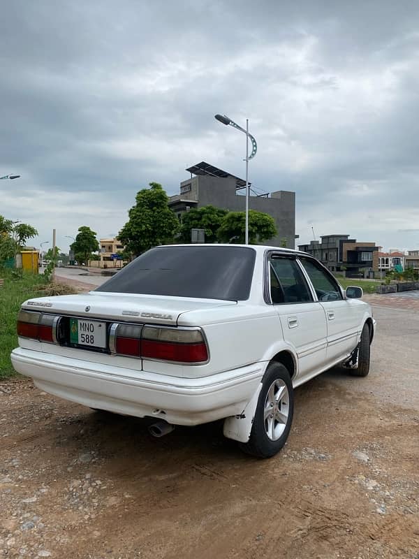 Toyota Corolla XE 1988 4