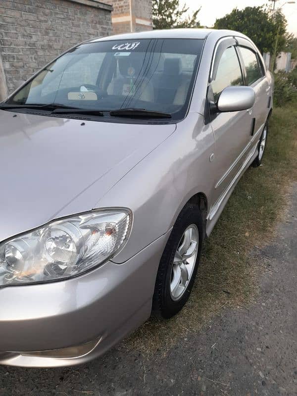 Toyota Corolla Altis 2005 10