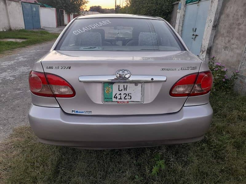 Toyota Corolla Altis 2005 11