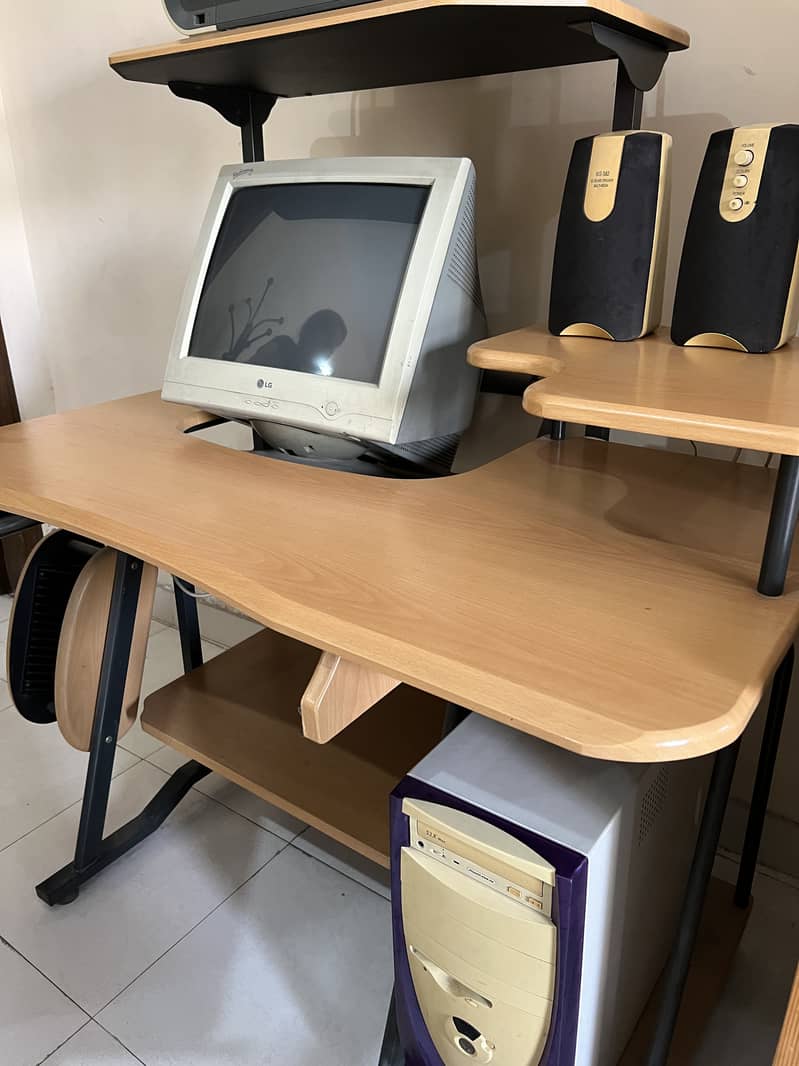 Imported Computer Table/ Office or Study Table (can be disassembled) 1