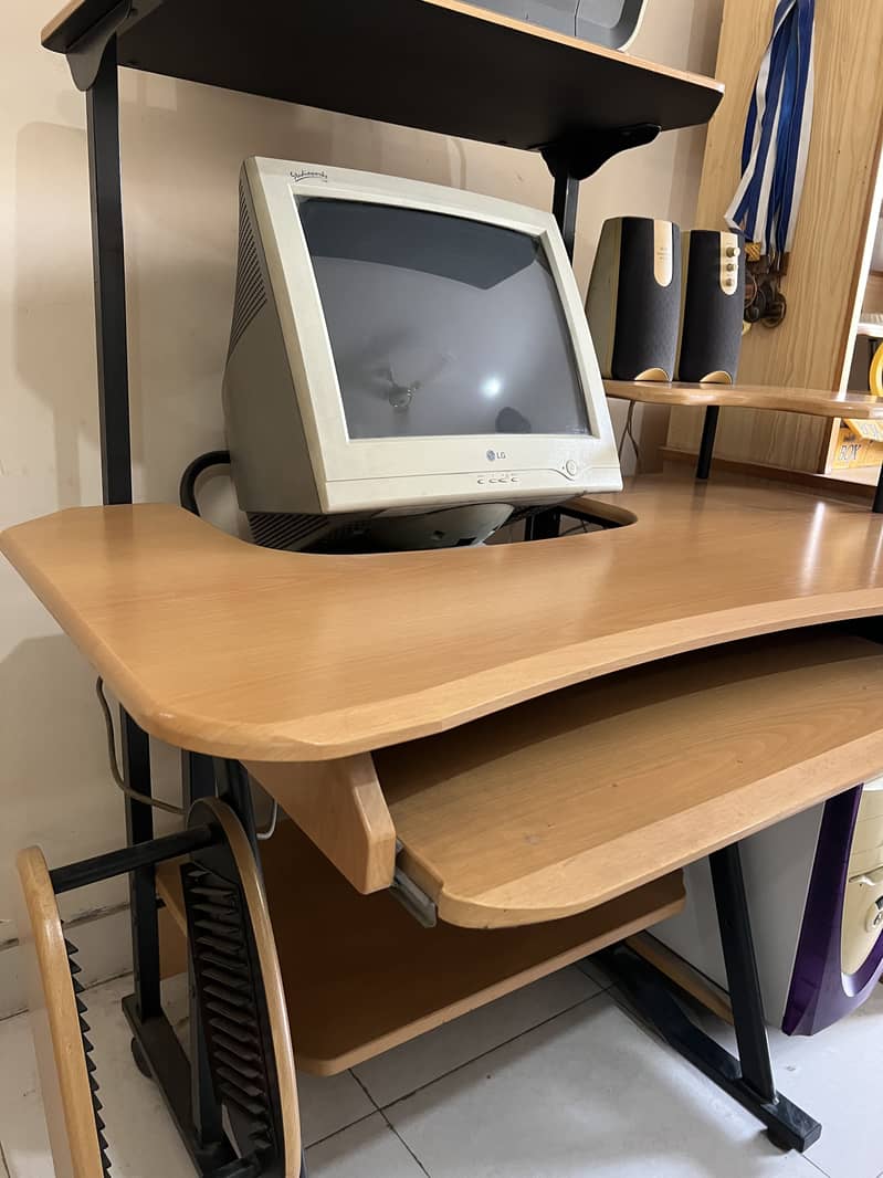 Imported Computer Table/ Office or Study Table (can be disassembled) 2