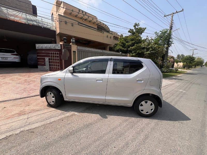 Suzuki Alto VXL AGS 2024 1