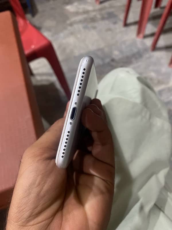 iPhone 7plus non pta 1