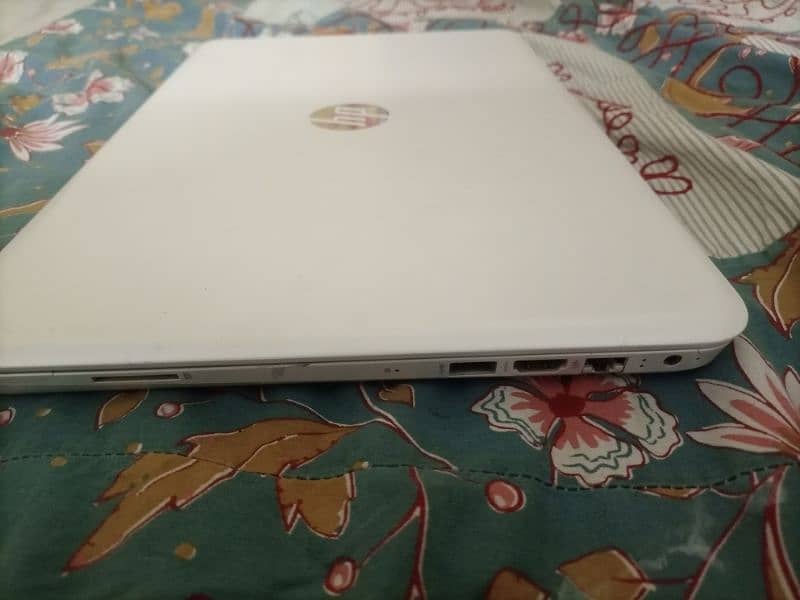 ho laptop 4