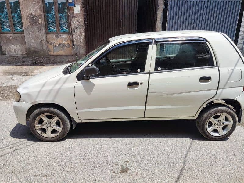 Suzuki Alto 2010 3