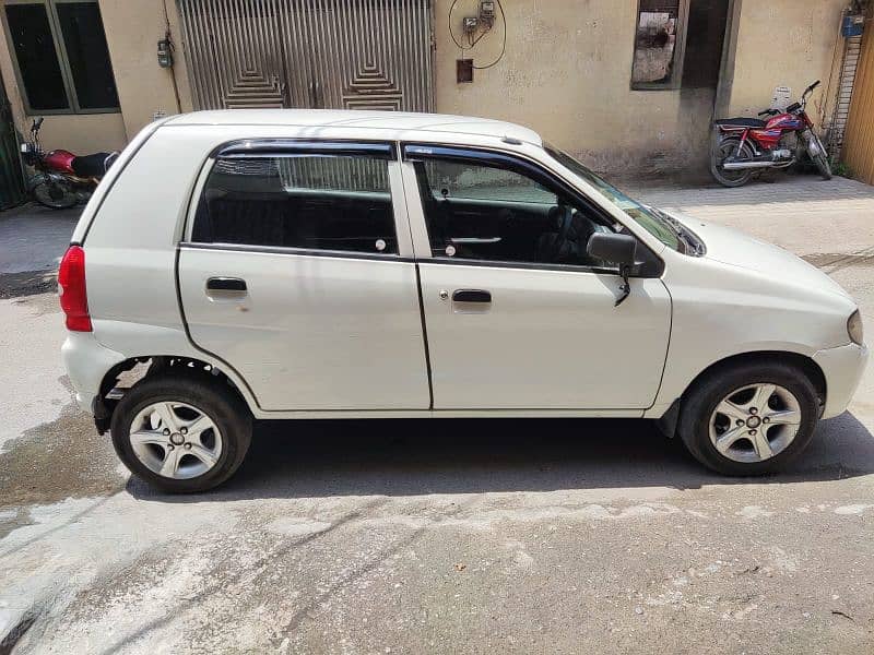 Suzuki Alto 2010 5