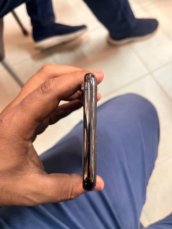 Iphone xs max 6