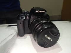 Canon EOS 700D DSLR – Perfect Condition (10/10) 0