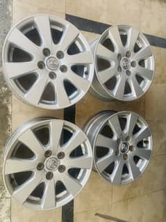 16 inches alloy rims of toyota camry 0