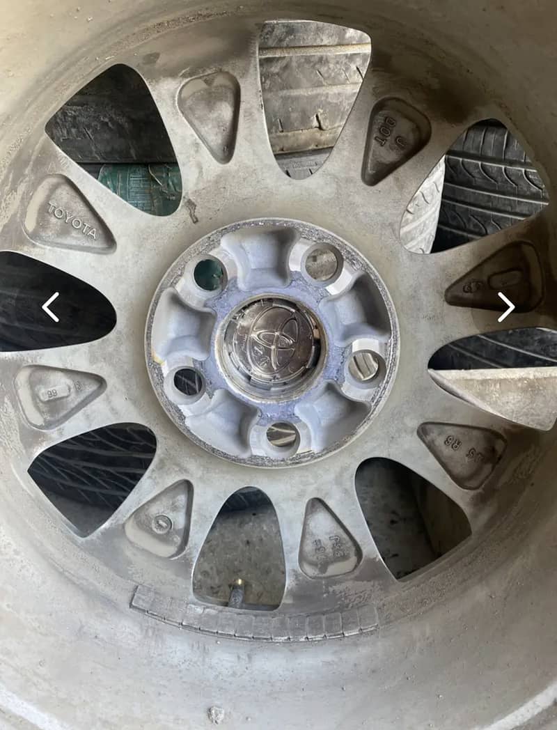 16 inches alloy rims of toyota camry 4